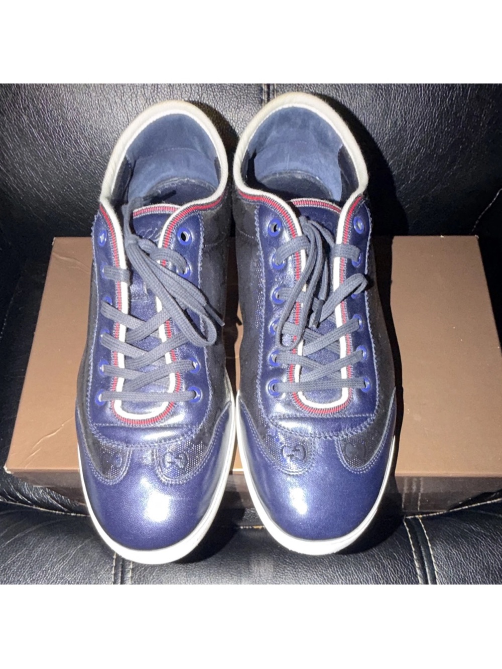 Gucci Men’s Navy Sneakers with Red & White Trim - Picture 3 of 6